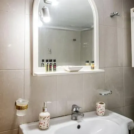 Beautiful New 70m² Near Everything Апартаменты Нафплион