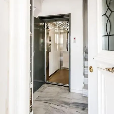 Beautiful New 70m² Near Everything Appartement Nauplie