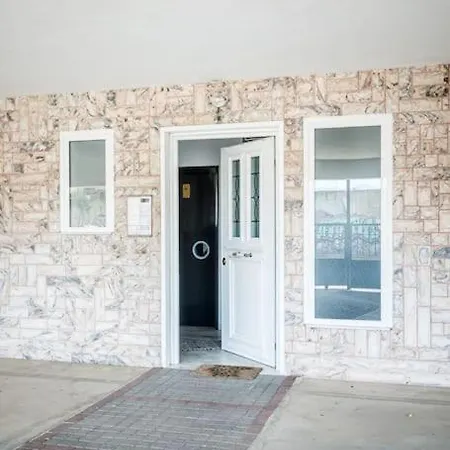 Beautiful New 70m² Near Everything Appartement