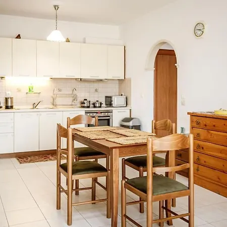 Beautiful New 70m² Near Everything Appartement *