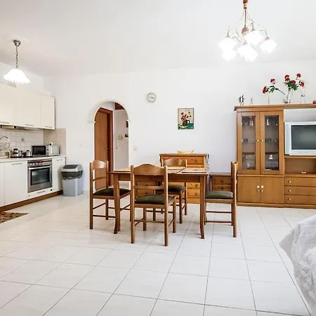 Beautiful New 70m² Near Everything Апартаменты *